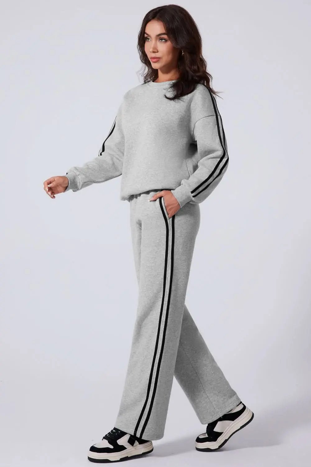 Light grey striped activewear set - Love Salve